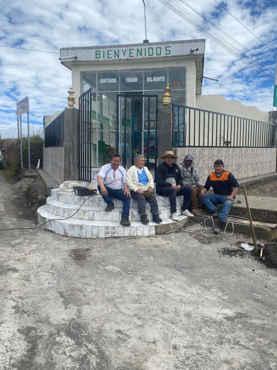 Celebran a la Santísima Virgen del Monte